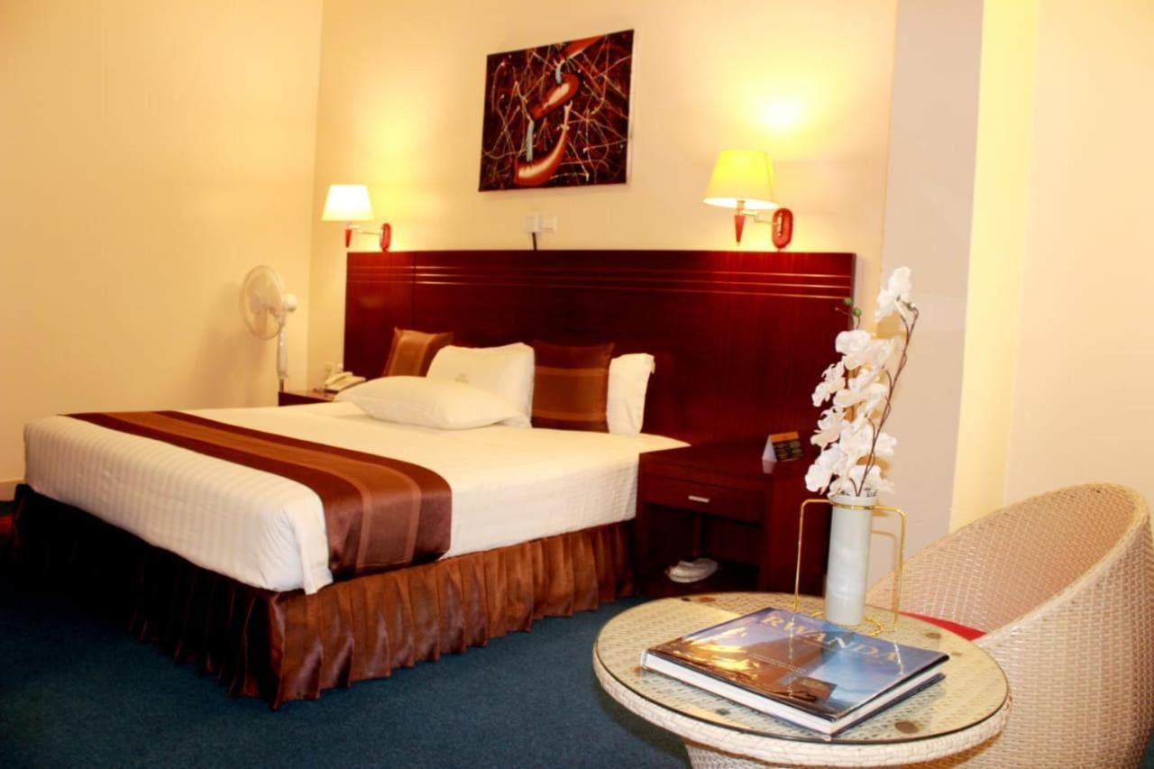 Nobleza Hotel Kigali Zewnętrze zdjęcie