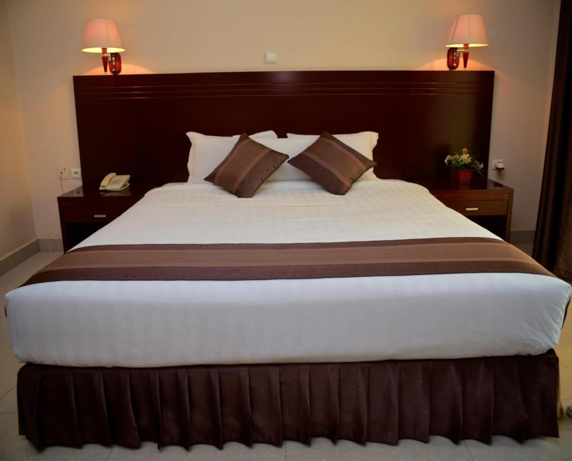 Nobleza Hotel Kigali Zewnętrze zdjęcie